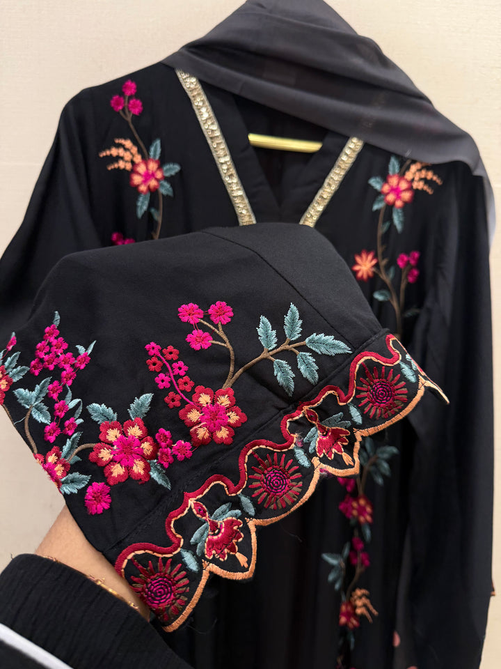 Pakistani long kaftans