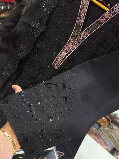 Pakistani Formals Suits 2571