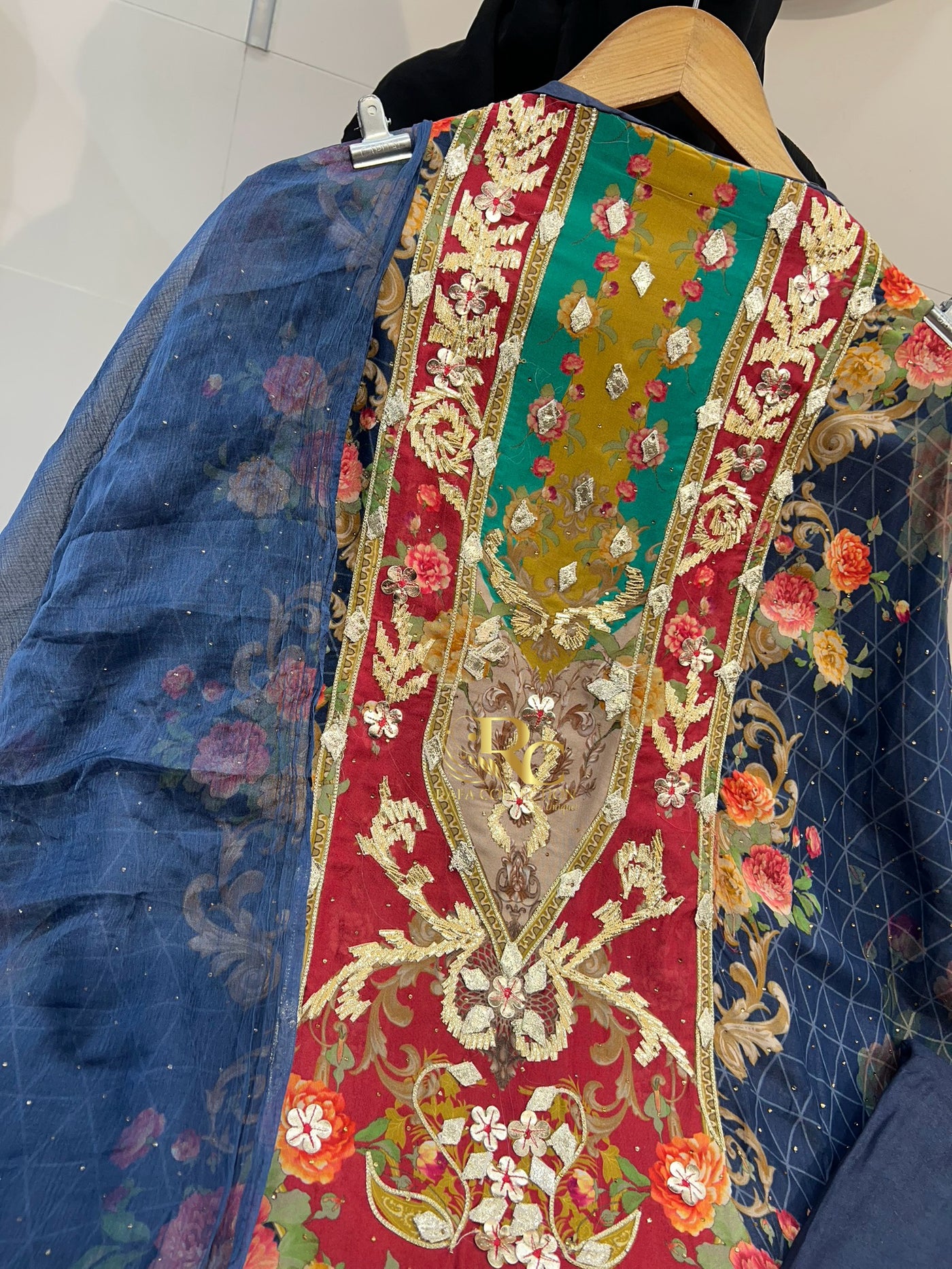 Muslin Gotta Work Suit 1735