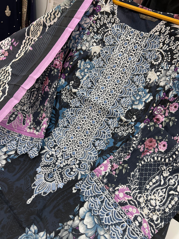 Pakistani embroided suit 1993