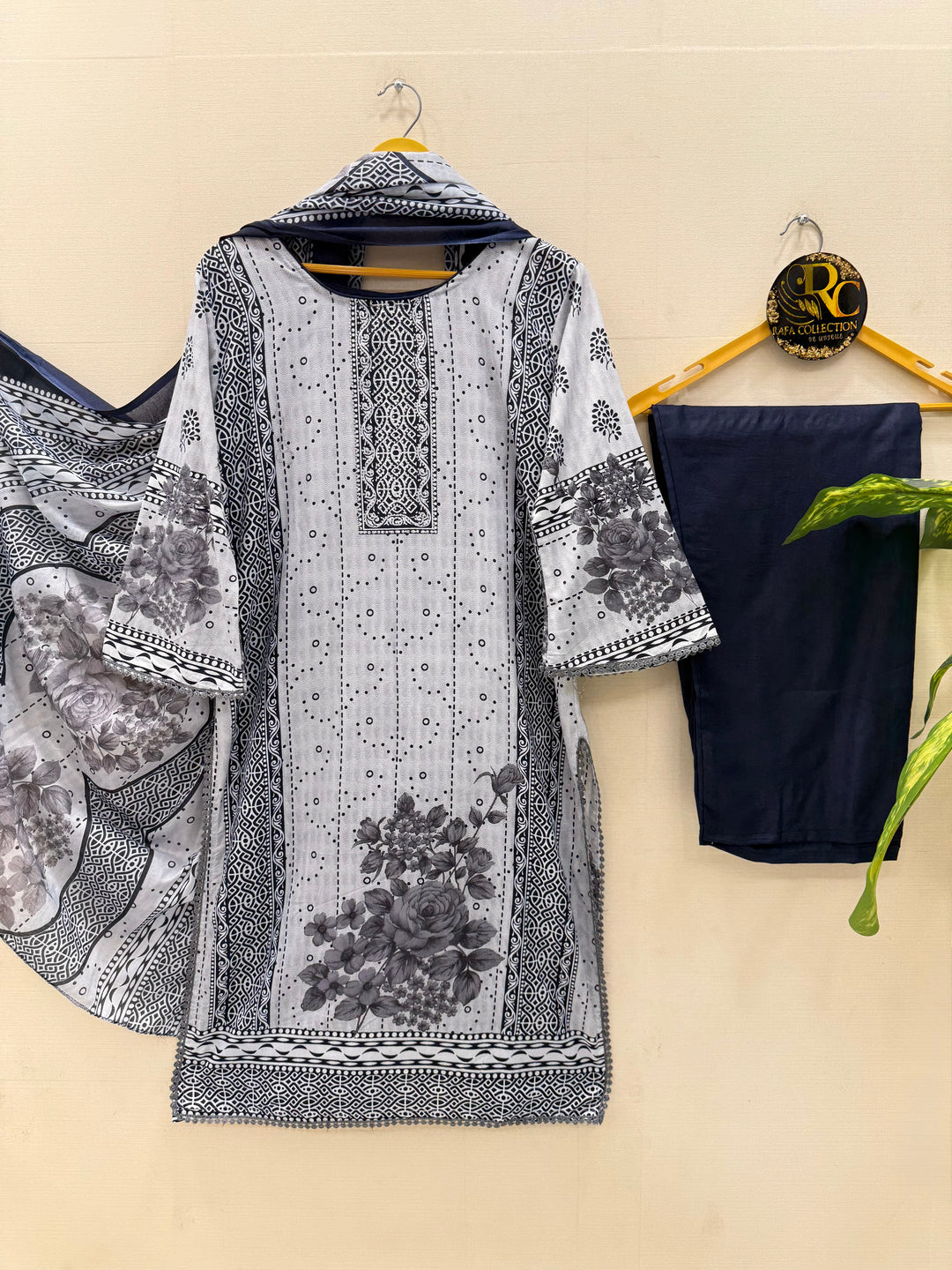 Semi cotton printed suits 8800