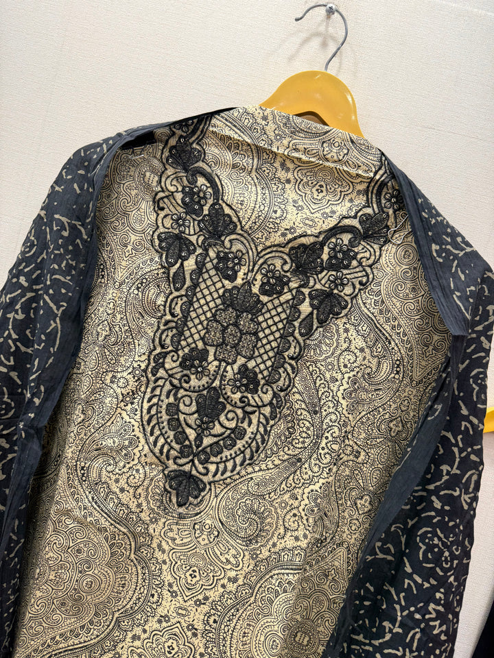 Cotton unstitched suits