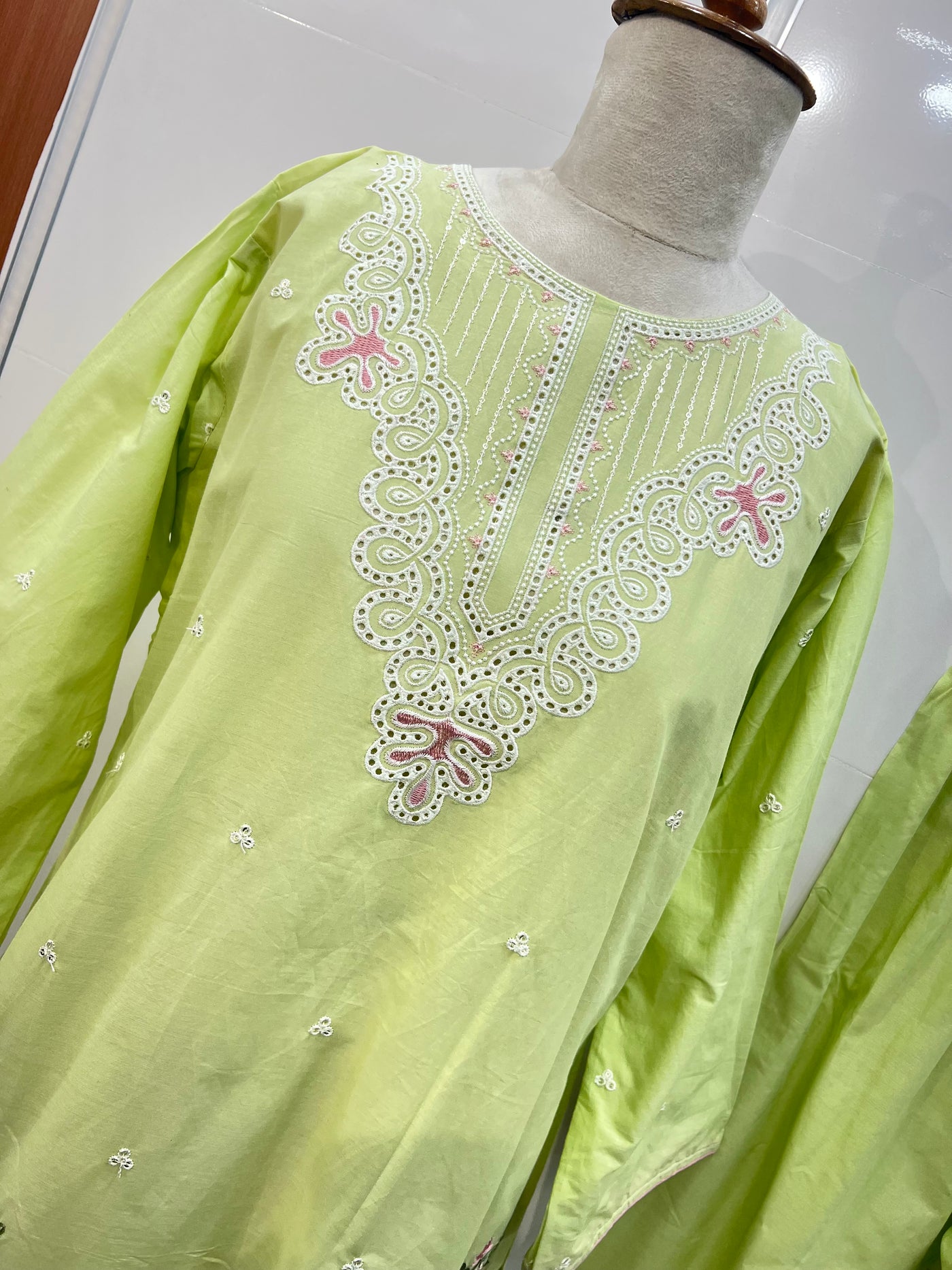 Chikankari co-ord sets 2741