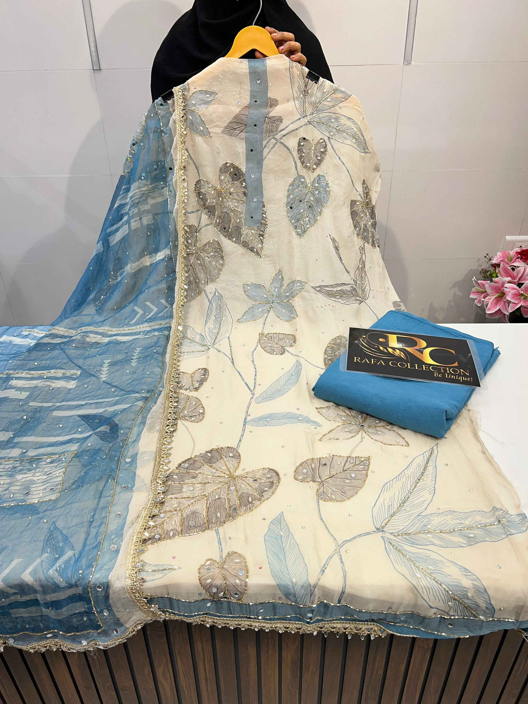 Organza Handwork Suit 2251