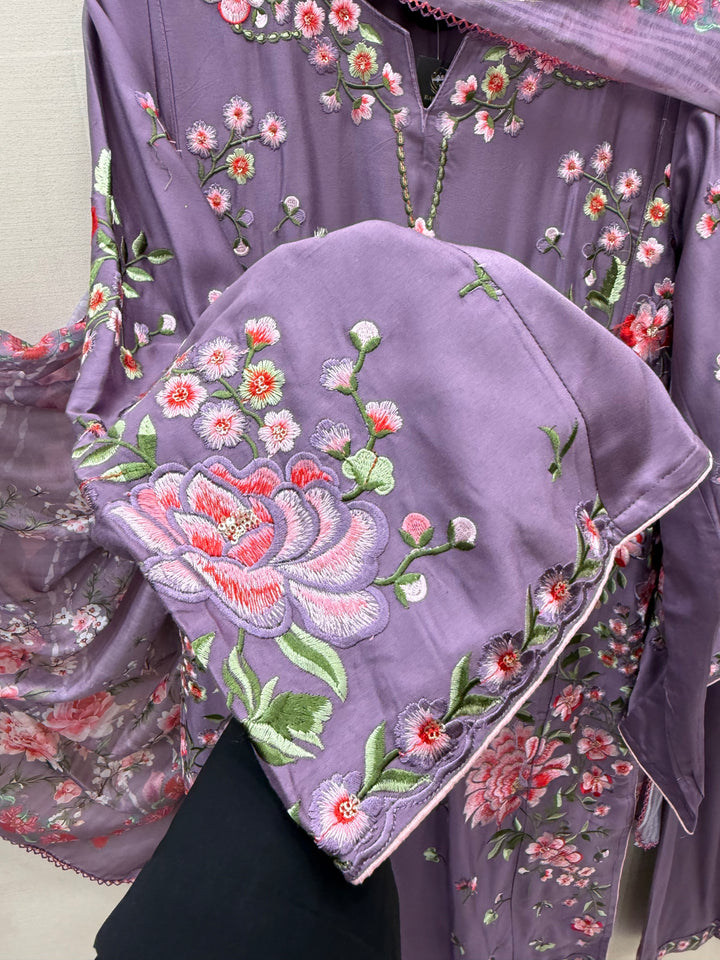 Pakistani Embroided Suit
