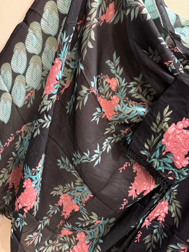 Pakistani Formals suits 3129