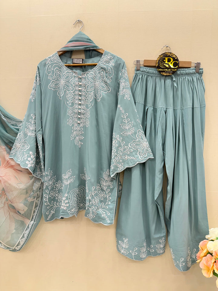 Embroidered Farshi suits