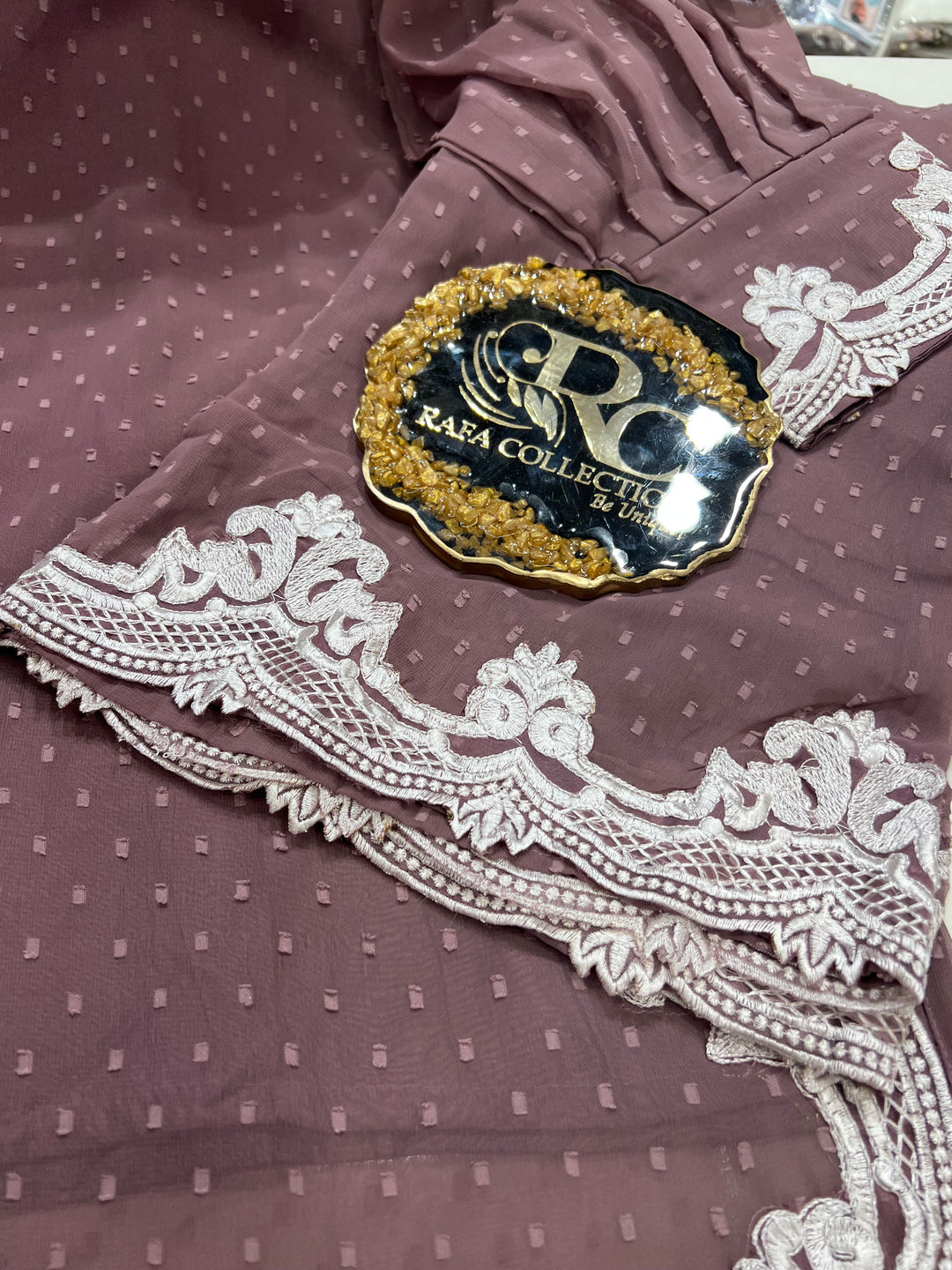 Pakistani formals suits 3164