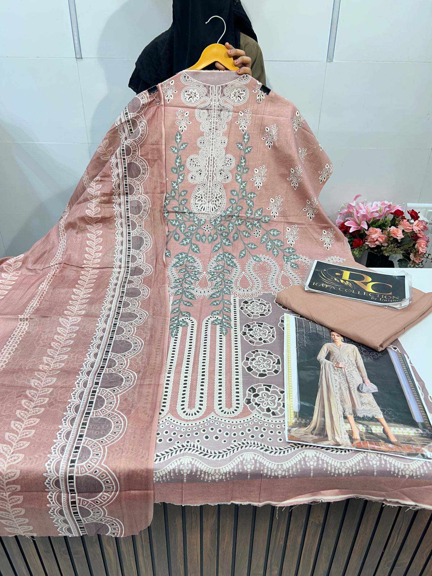 Cotton unstitched suit 1879