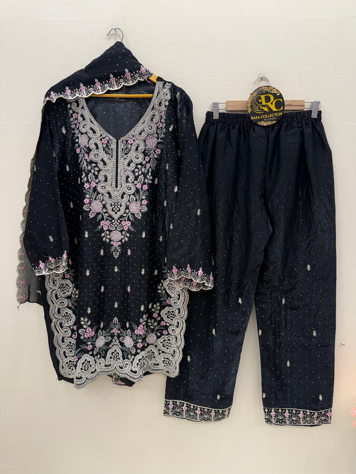 Pakistani formals suits 2804