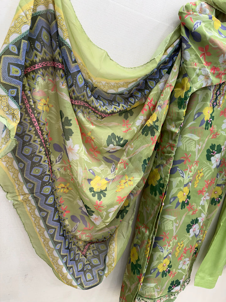 Pakistani Farshi salwar suits