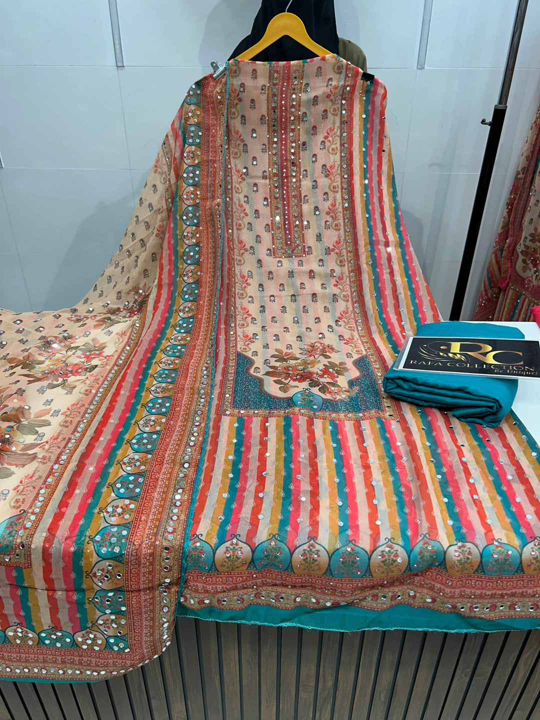 Mirror work unstich suit 328