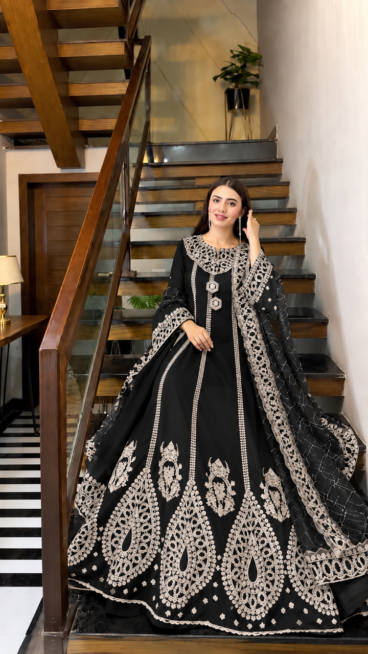 Premium cutwork long suit