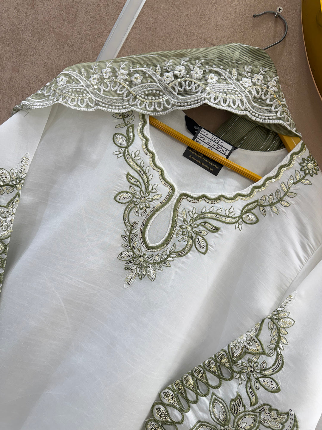 Pakistani Formal suits 2948