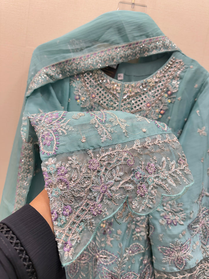 Pakistani Garara suits 3012