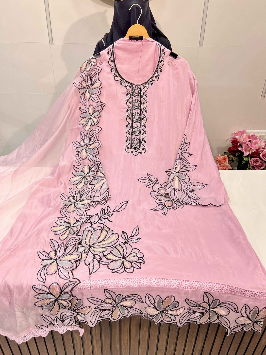 Pakistani Organza suit 5032