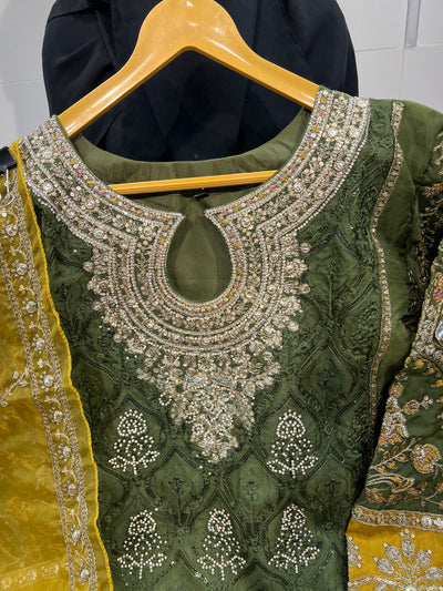 Pakistani party wear Suit 1994