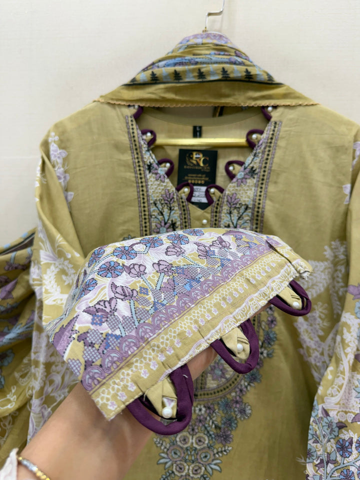 Pakistani Embroidered Suits