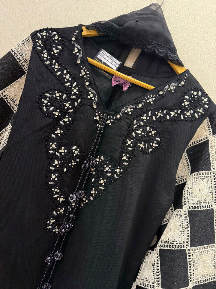 Crochet Ethnic Suit 4001