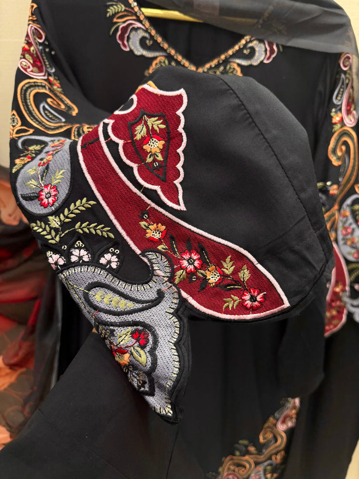 Embroidered pakistani kaftan Long Suits
