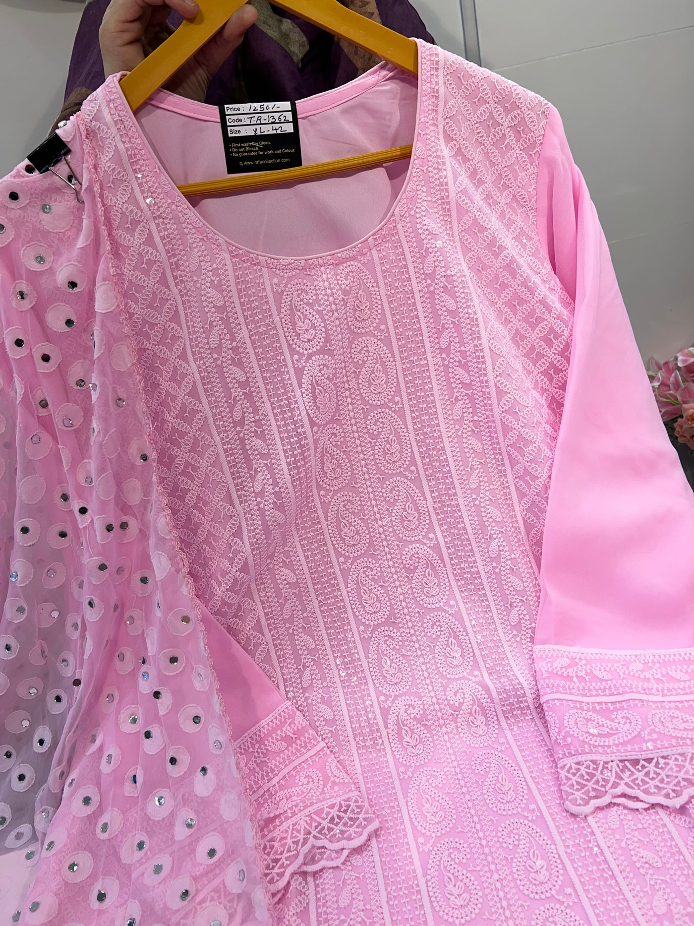 Pastel mirror special 1362