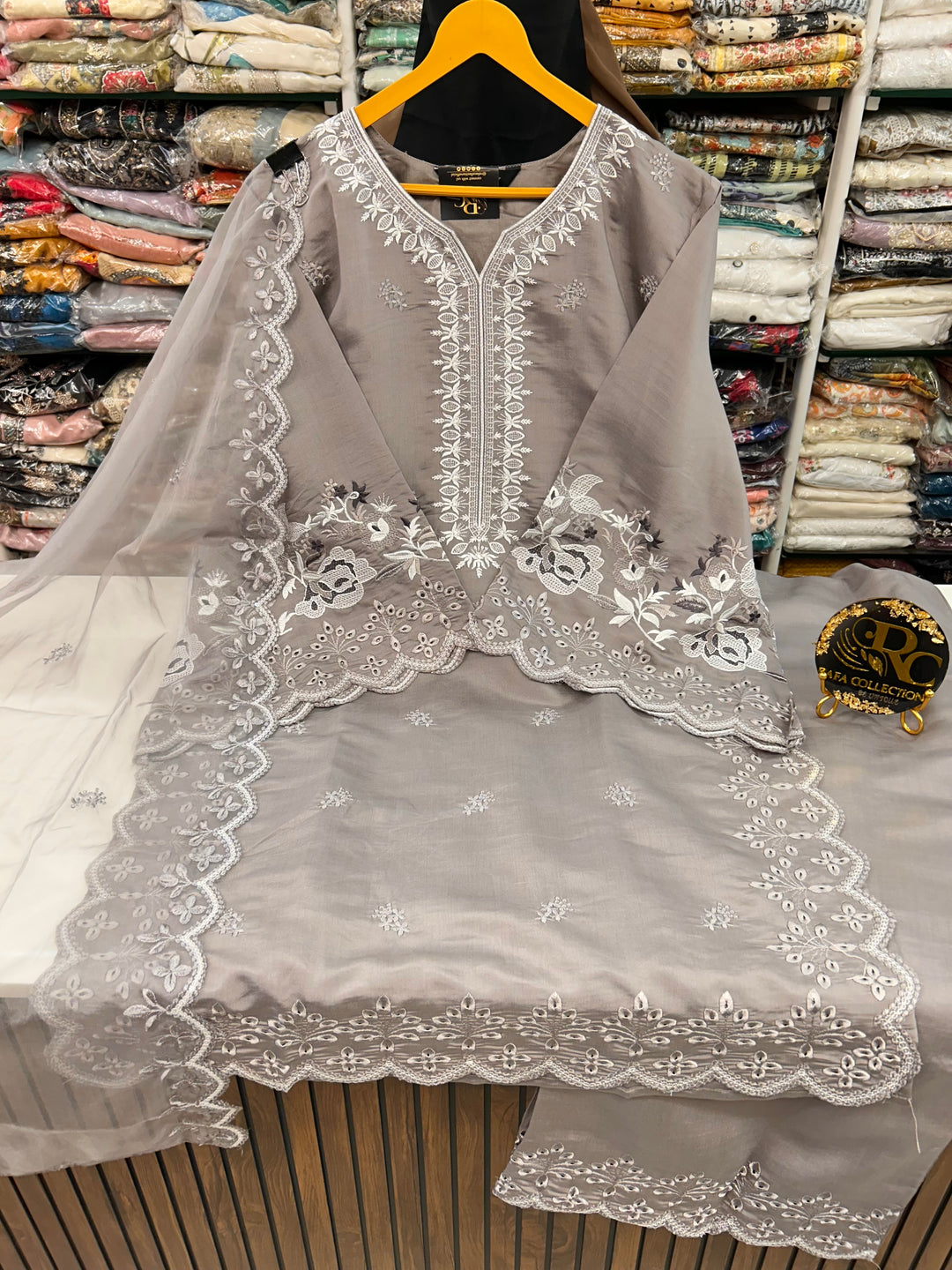 Pakistani Formals 2167