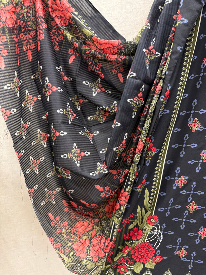 Cotton embroidered suits
