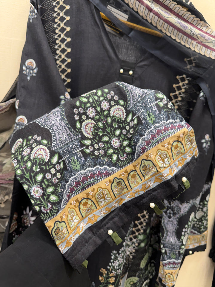 Pakistani Formals Suits