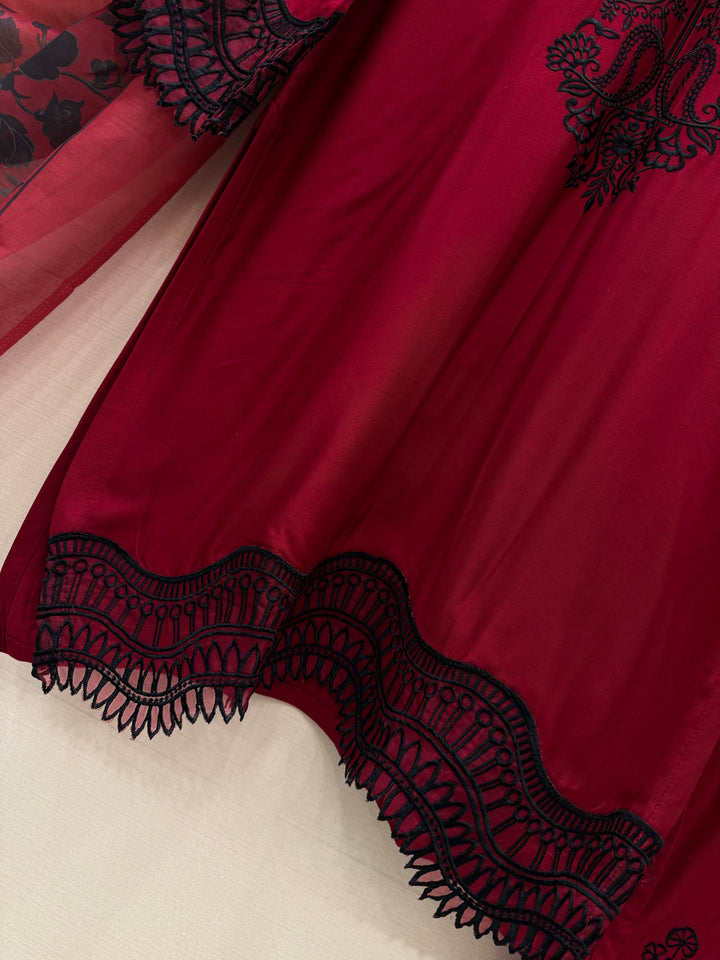 Embroidered Farshi suits 2938