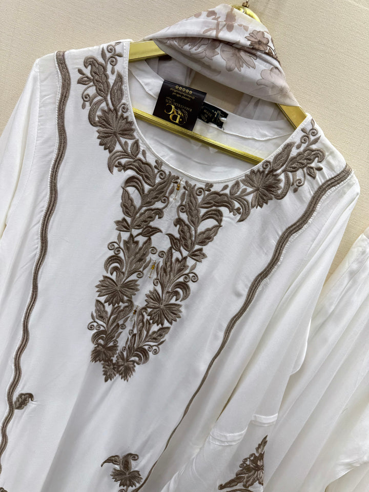 Pakistani Embroidered suits