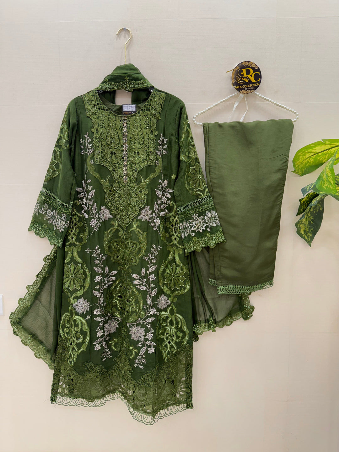 Pakistani Chiffon Sale Suits