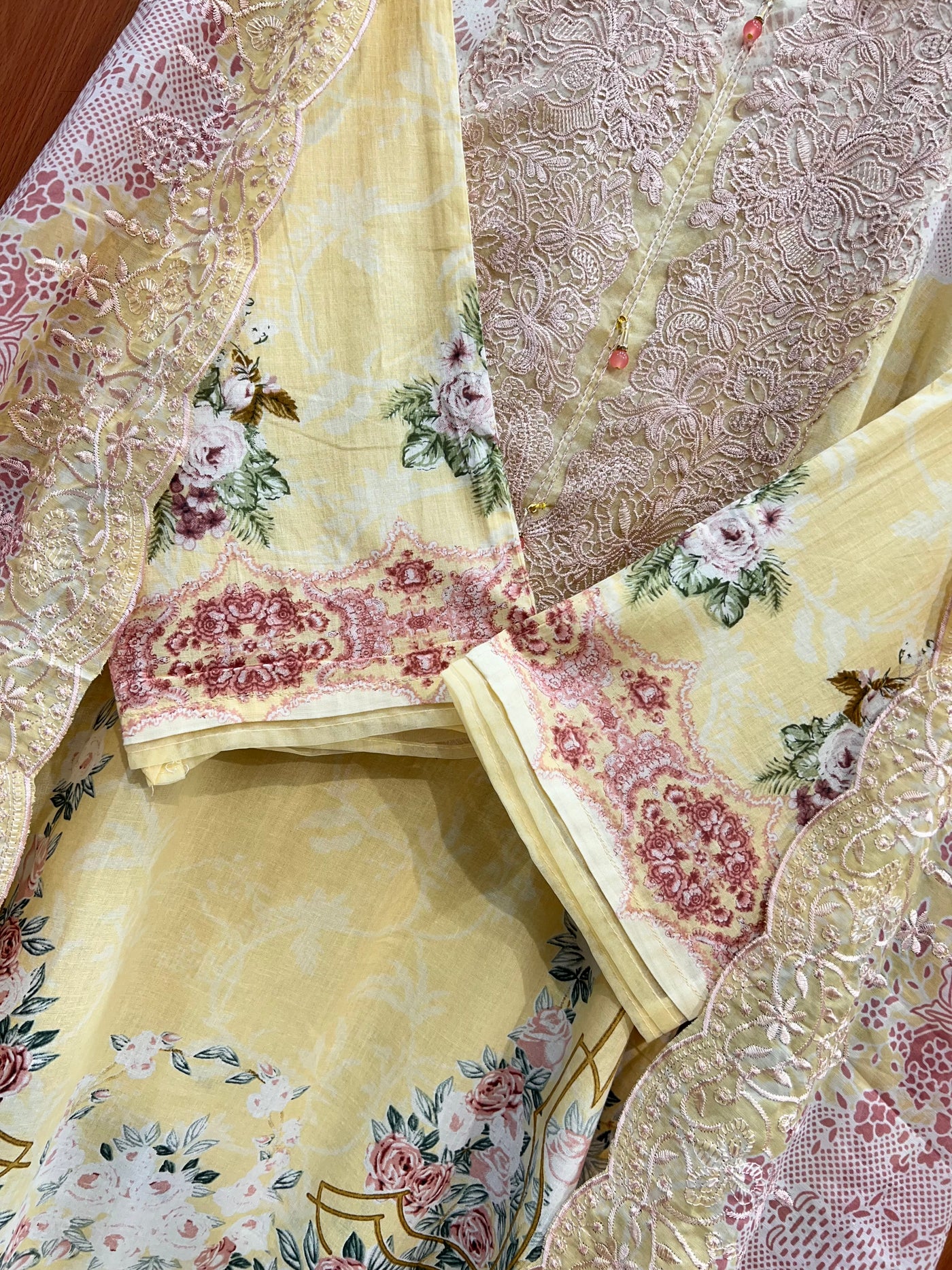 Pakistani formals 2712