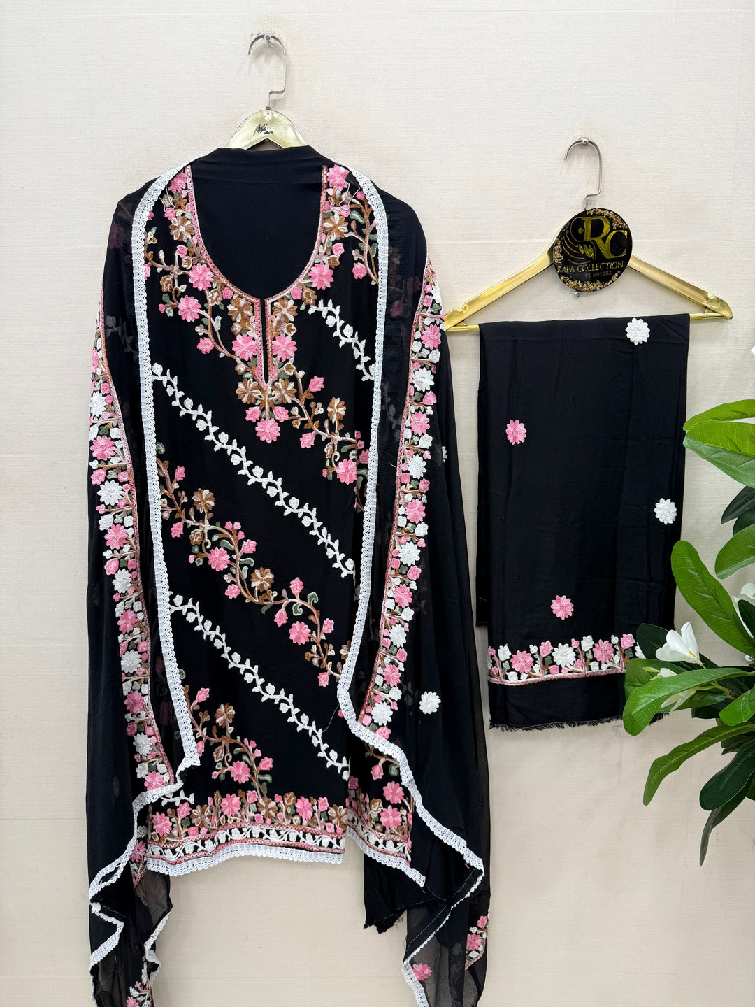 Kashmiri unstitched suits
