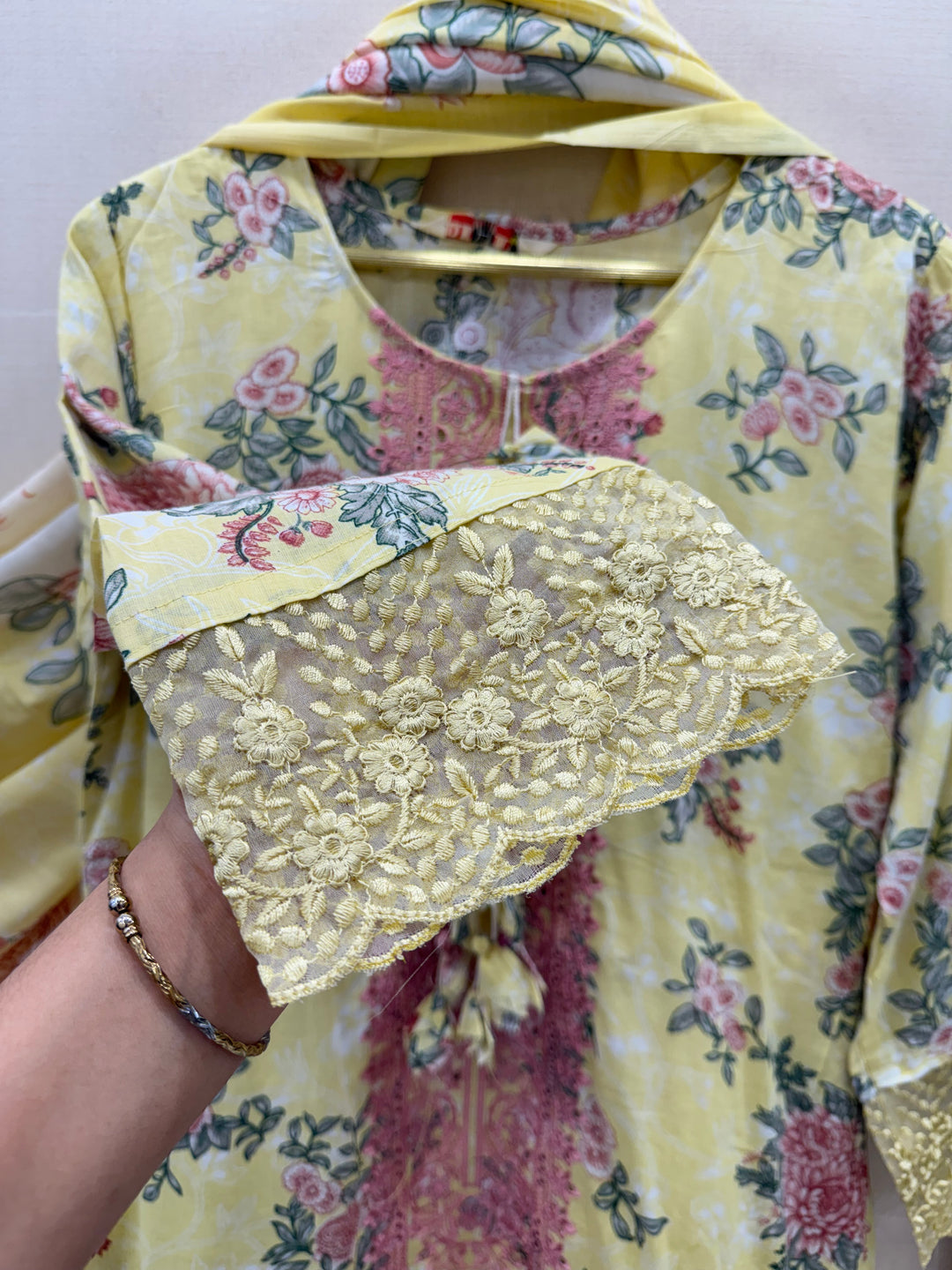 Embroided Pakistani suits