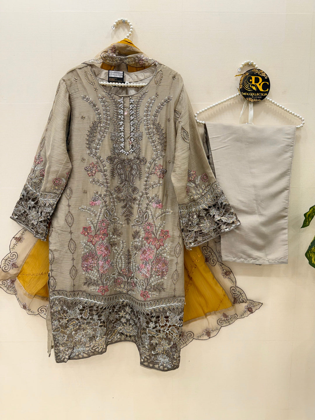 Pakistani Chiffon Sale Suits