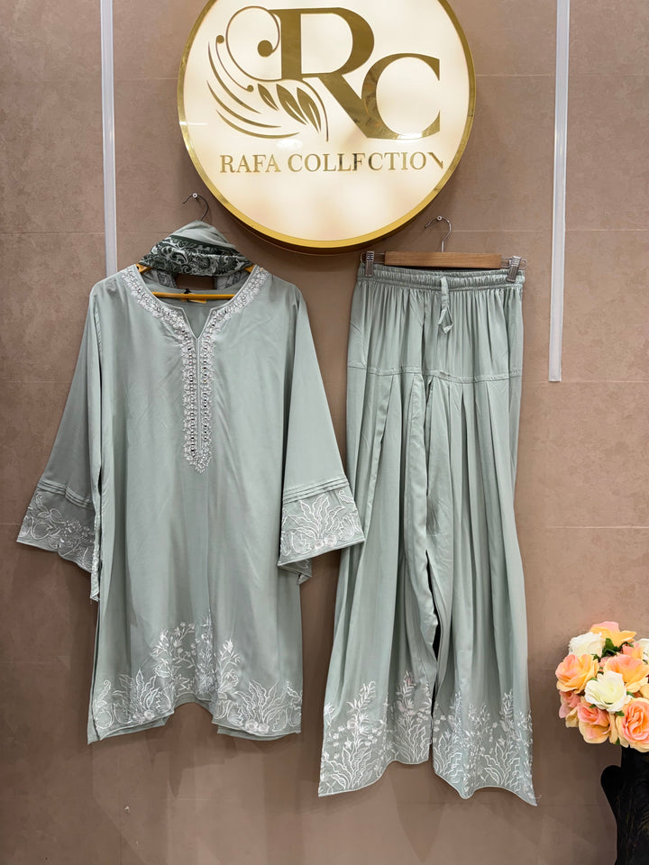 Embroidered Farshi suits