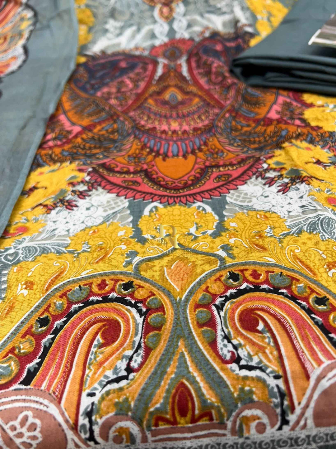 Cotton Embroidered Suit 3015