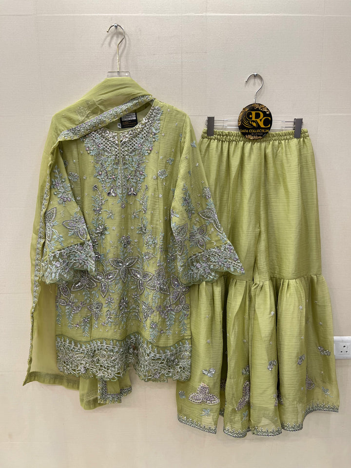 Pakistani Garara suits 3012