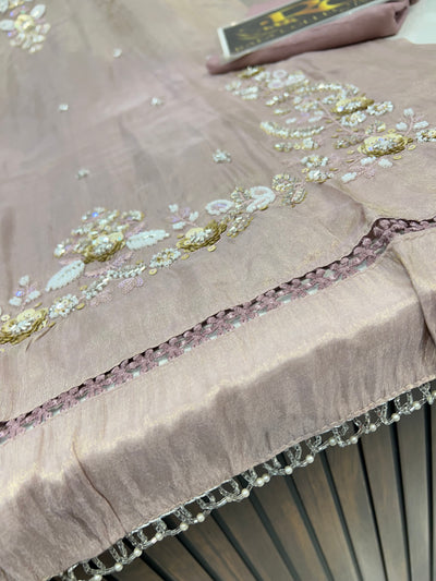 Shimmer Handwork Suit 15225