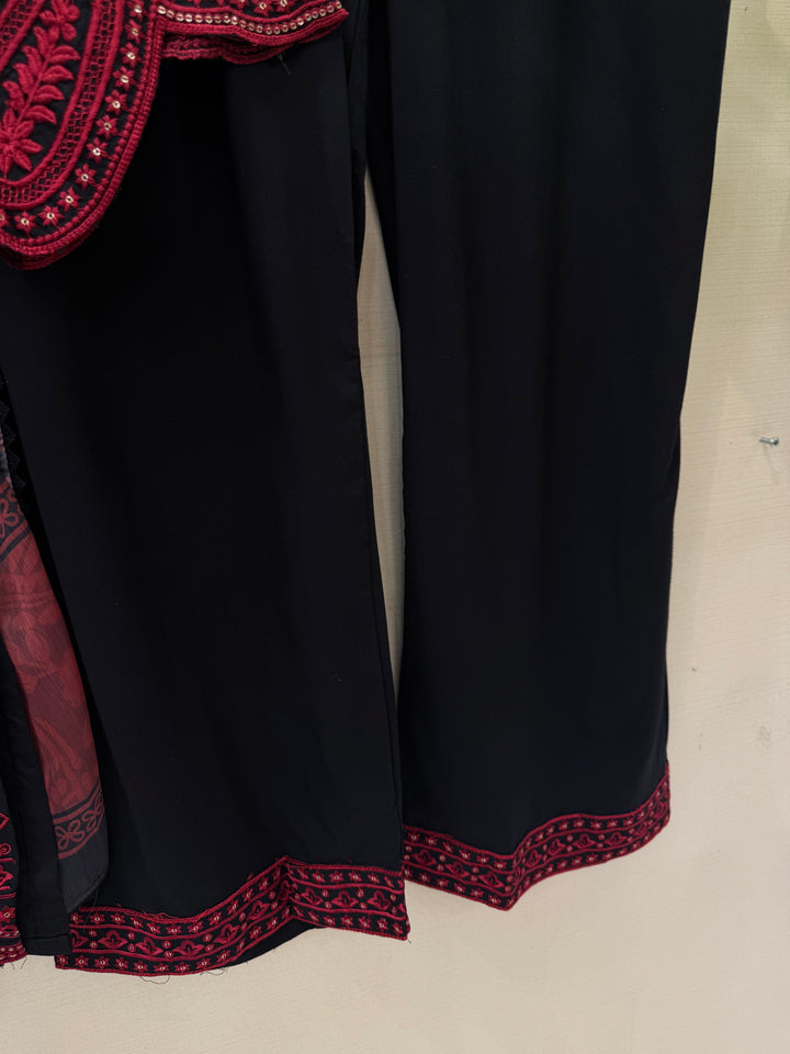 Pakistani Embroidered Suits