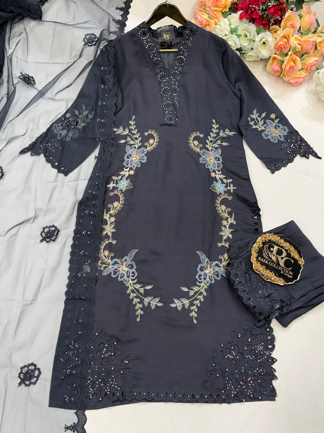 Pakistani formals suits 2828