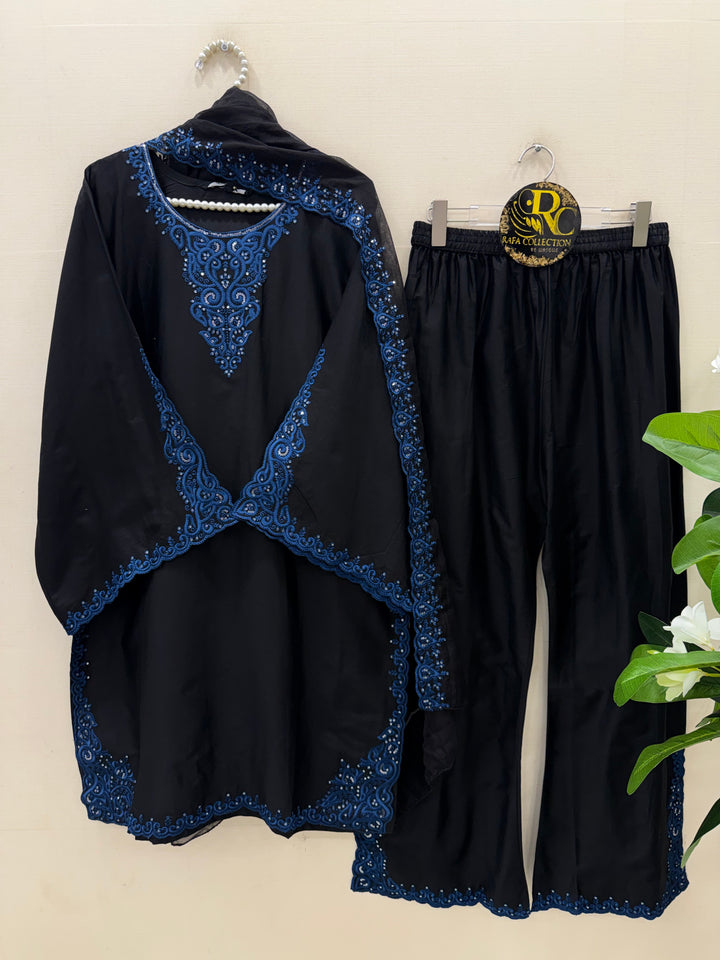 Pakistani embroidered suits