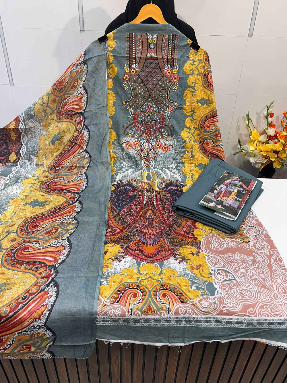 Cotton Embroidered Suit 3015