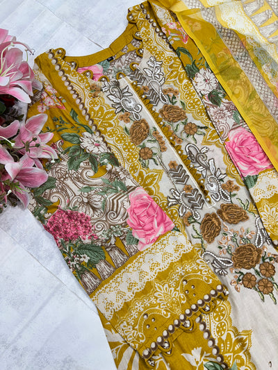 2539 Luxury Pearl Embellished Pakistani Suits