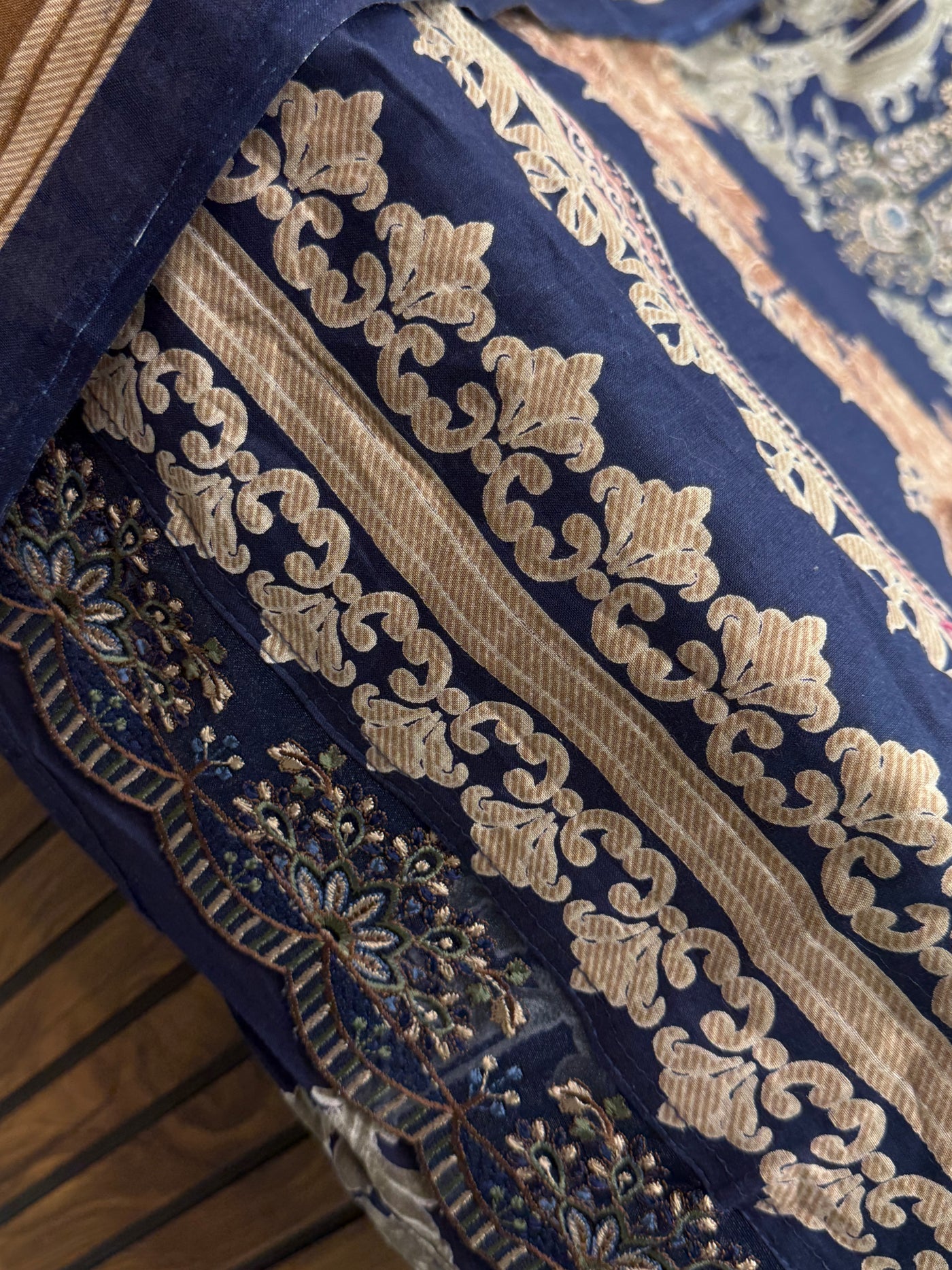 Embroidered Cotton Suit 1799