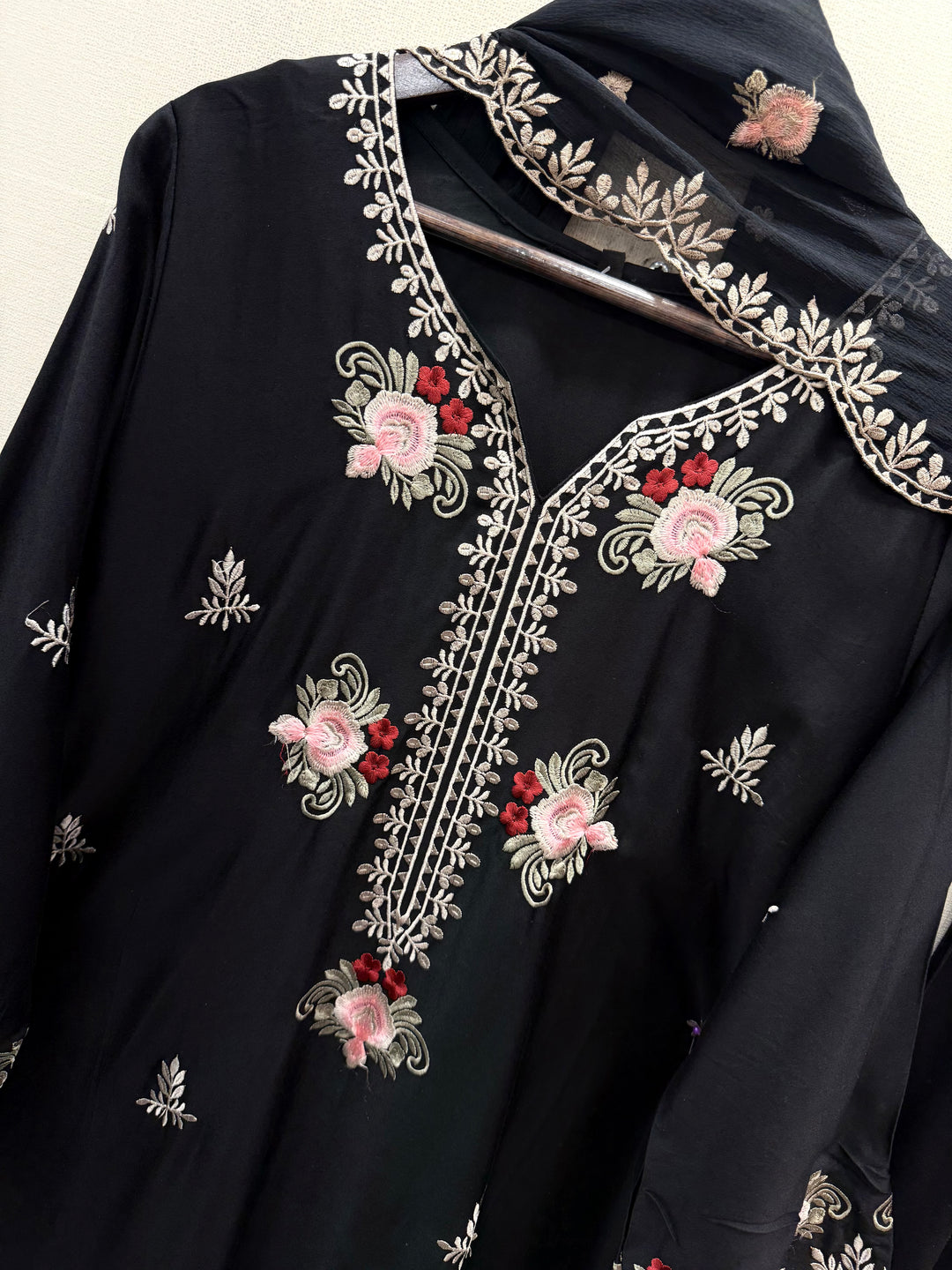 Pakistani Long Suits