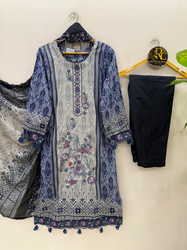 Pakistani embroidered suits 2989