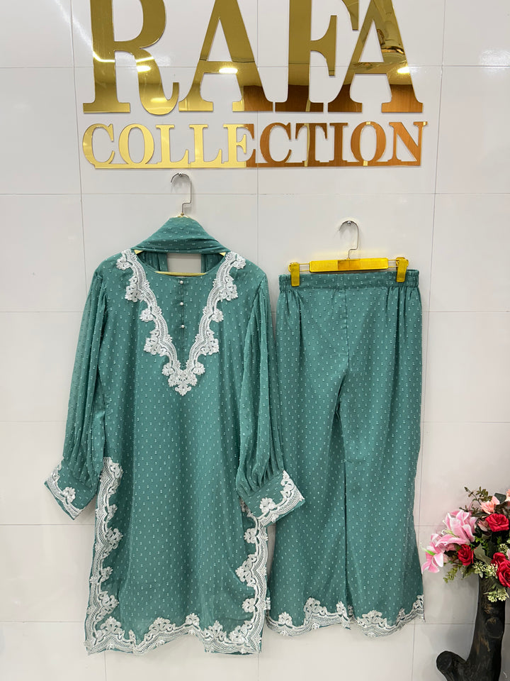 Pakistani formals suits 3164