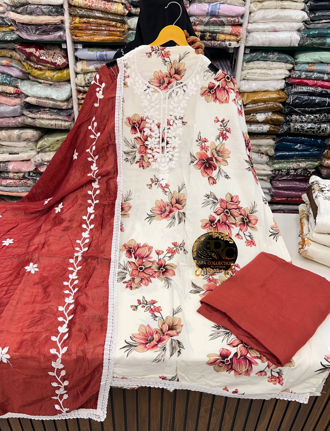 Lucknawi Unstitched suit 2760