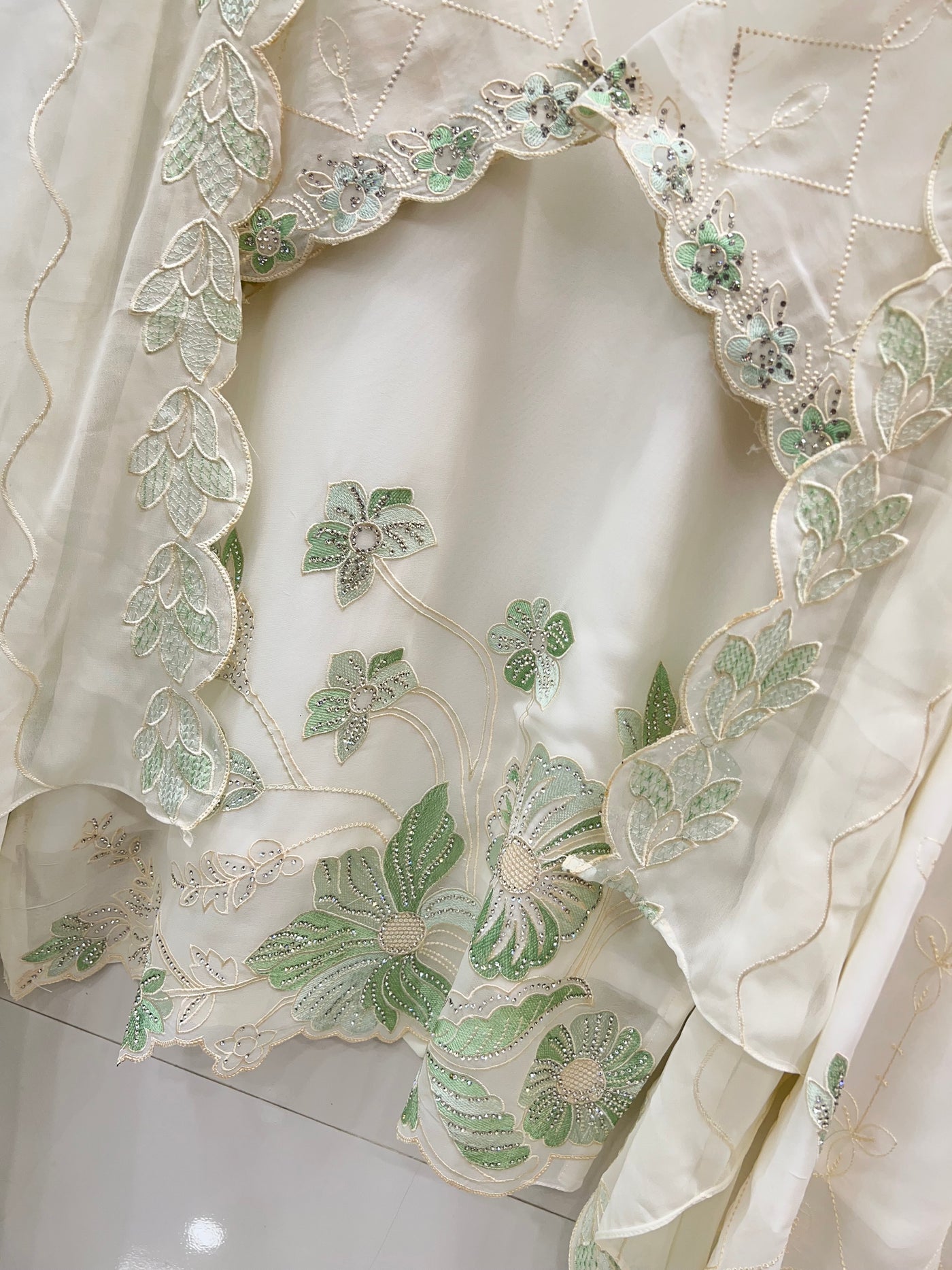 Embroidered  palazzo suits 2820